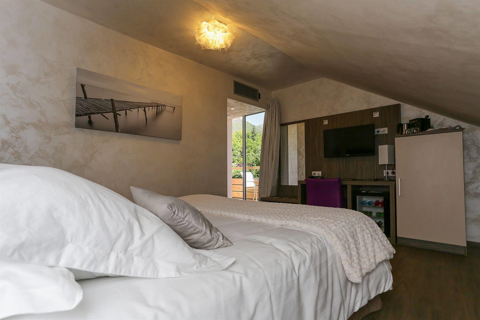 Les Olivades Otel Gap Dış mekan fotoğraf